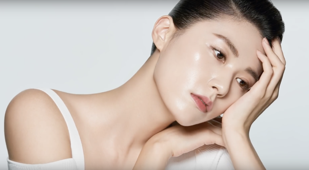 Simple, beautiful fall makeup: Jung Saem Mool style